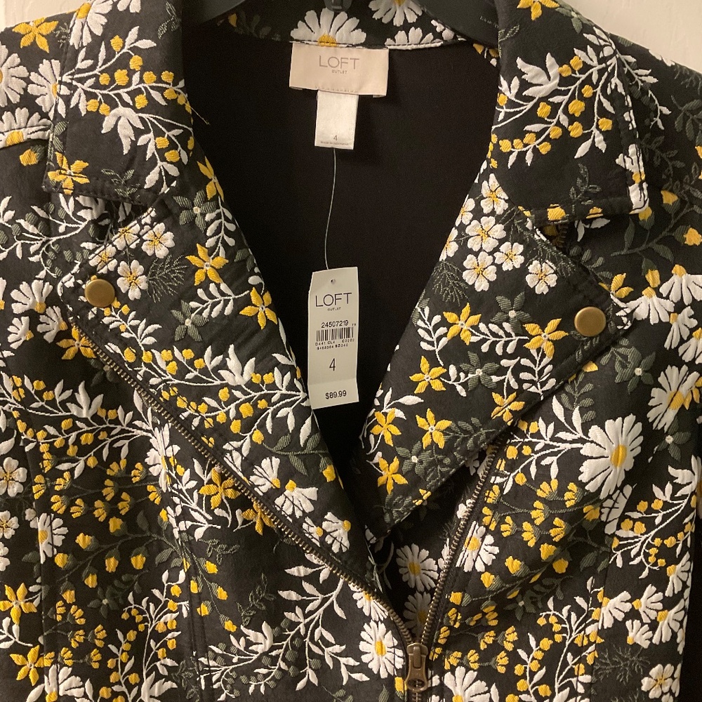 Loft Daisy Jacket - Picture 2 of 3